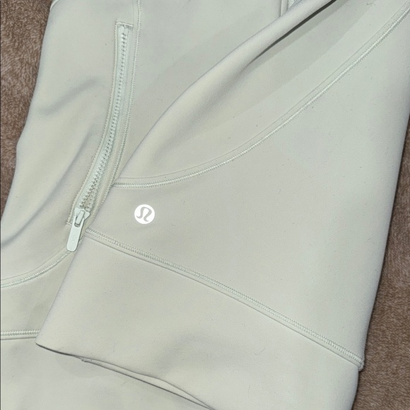 Lululemon  Jacket - Picture 2 of 2